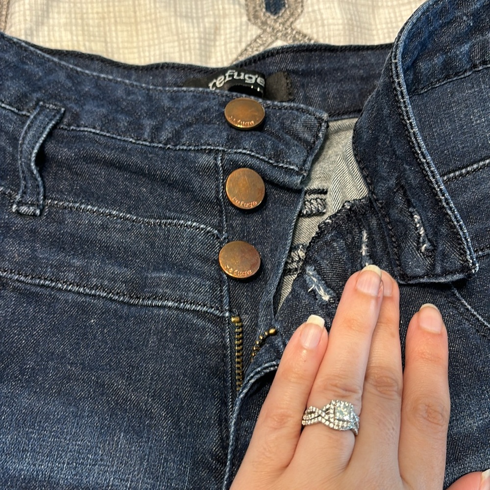 🛍️Refuge high waisted shorts - Picture 2 of 4